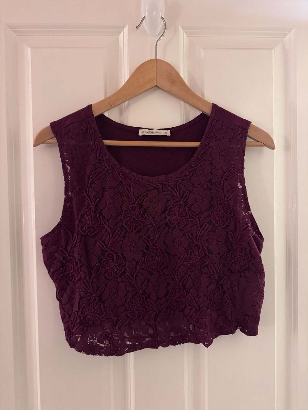 Abercrombie & Fitch Crop Tank Top Size M Maroon Floral Lace